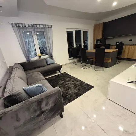 Ferienwohnung-saki-lego * Koetz