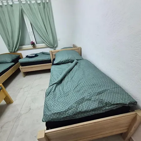 Ferienwohnung-saki-lego * Koetz